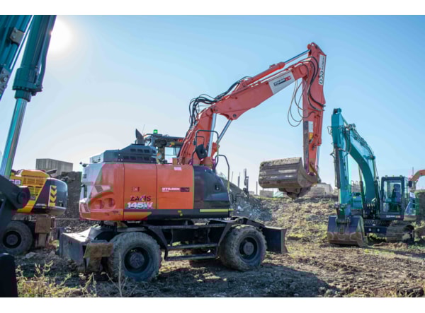 Excavator pe roti Hitachi ZX 145 - Stoc Cluj de vanzare